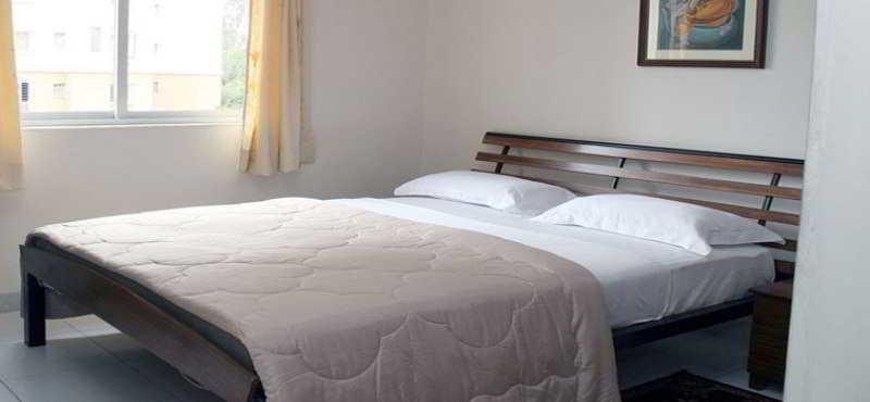 Capital O 6408 Hotel Delhi Heart Yeni Delhi Dış mekan fotoğraf