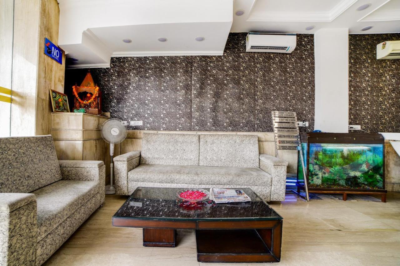 Capital O 6408 Hotel Delhi Heart Yeni Delhi Dış mekan fotoğraf